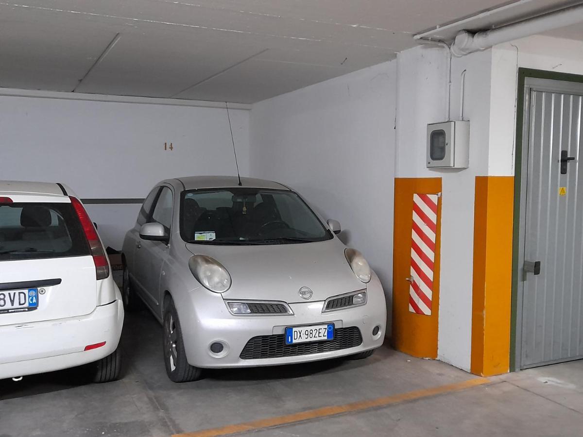 Da Sofia Apartment-Parking Cagliari Dış mekan fotoğraf